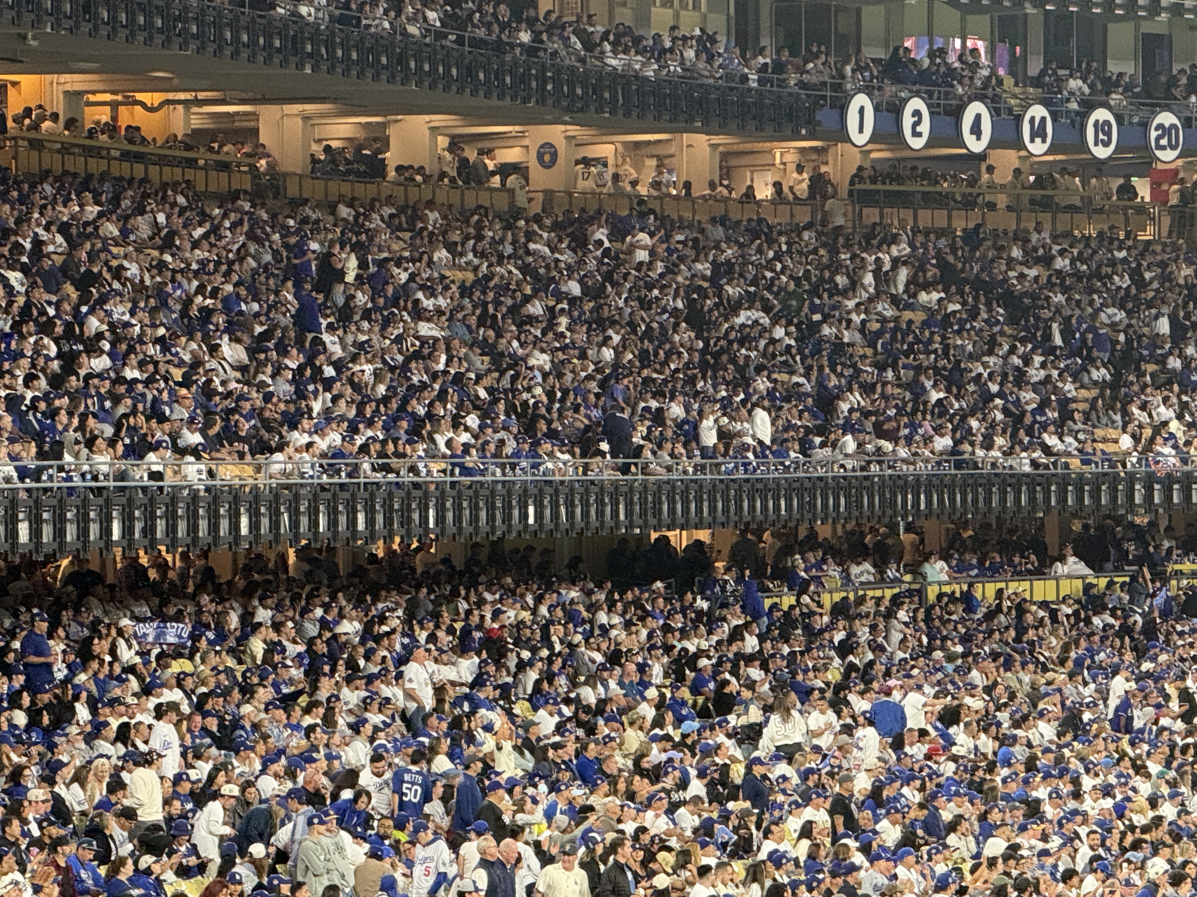Dodger Stadium crowd and LED lighting status around the stadium exterior
