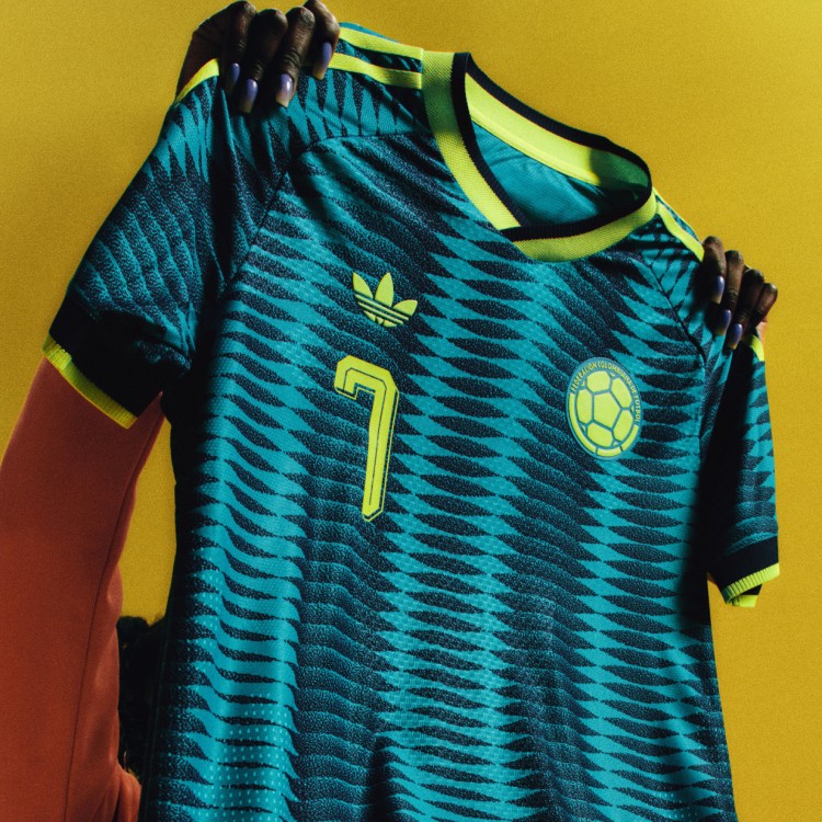 Colombia Away Kit