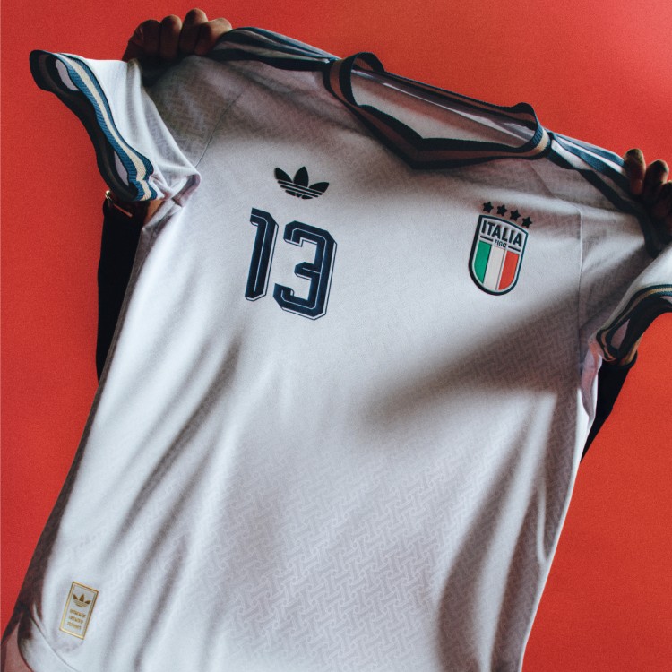 Italy Away Kit