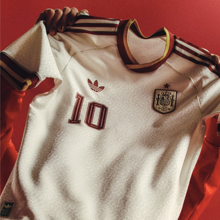 Spain Away Kit