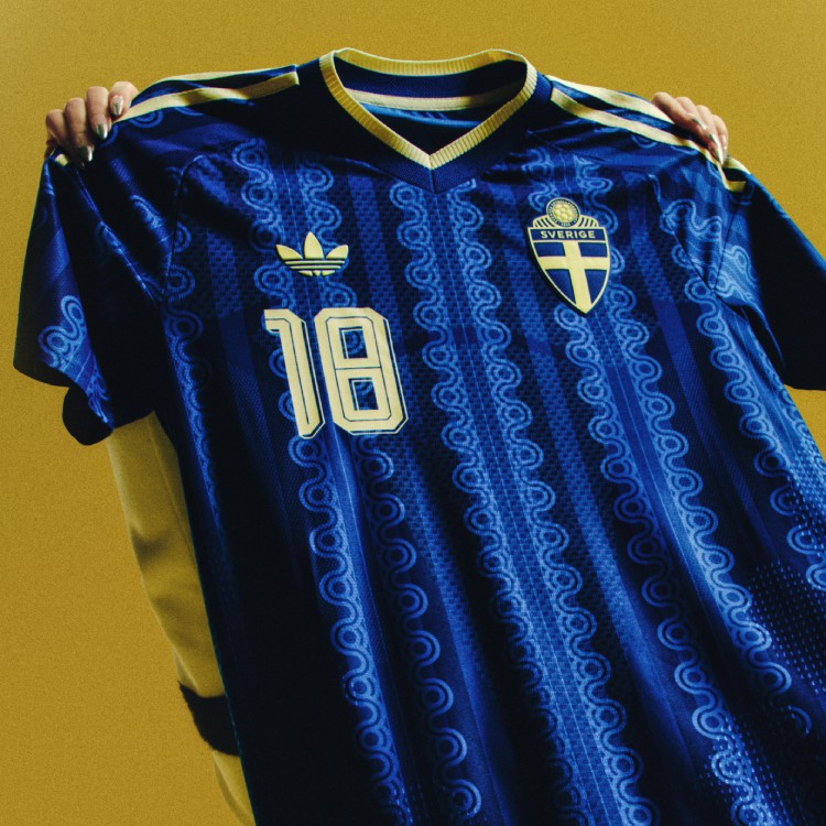 Sweden Away Kit
