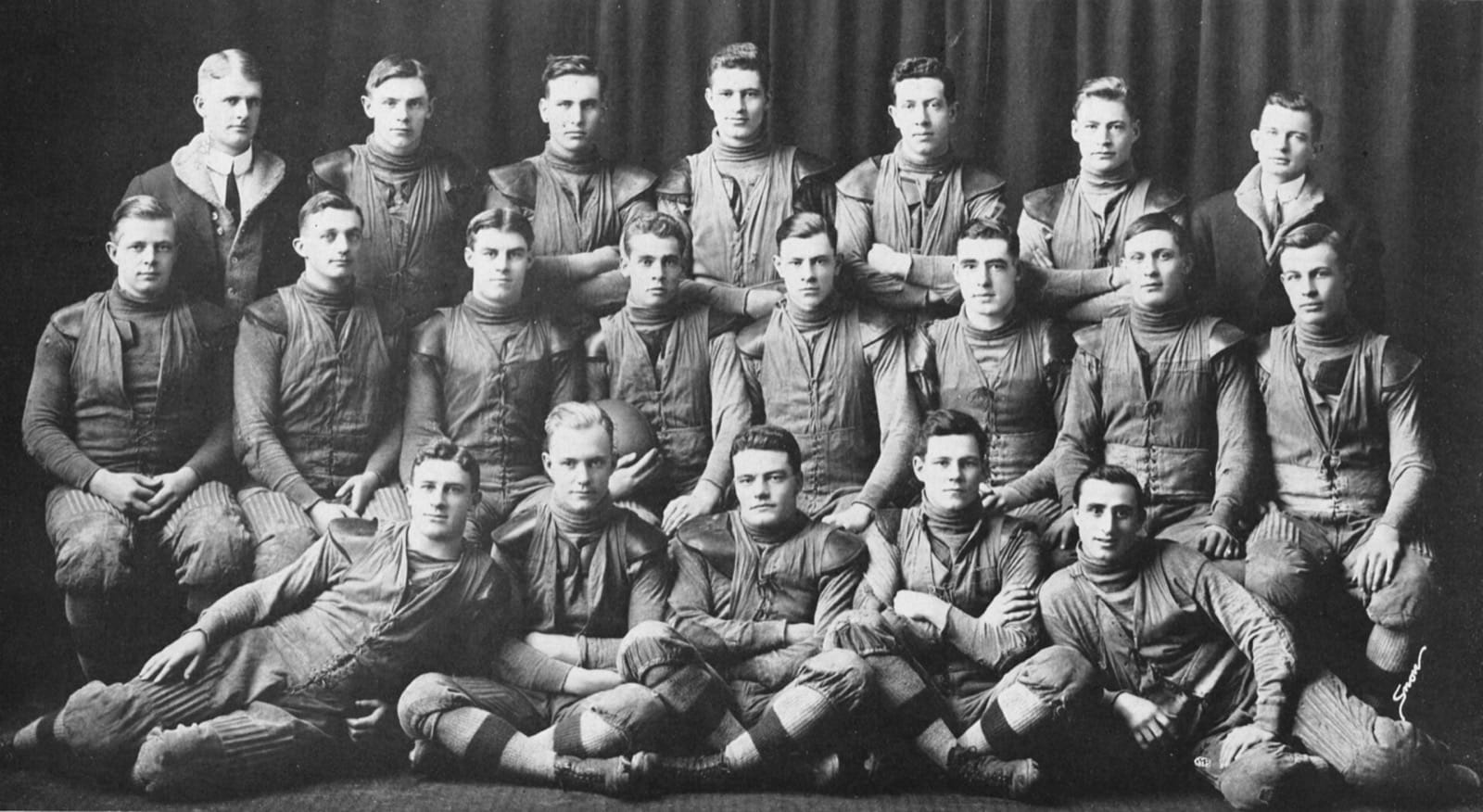 Black and white team photo of the 1914 Colorado Silver and Gold football team