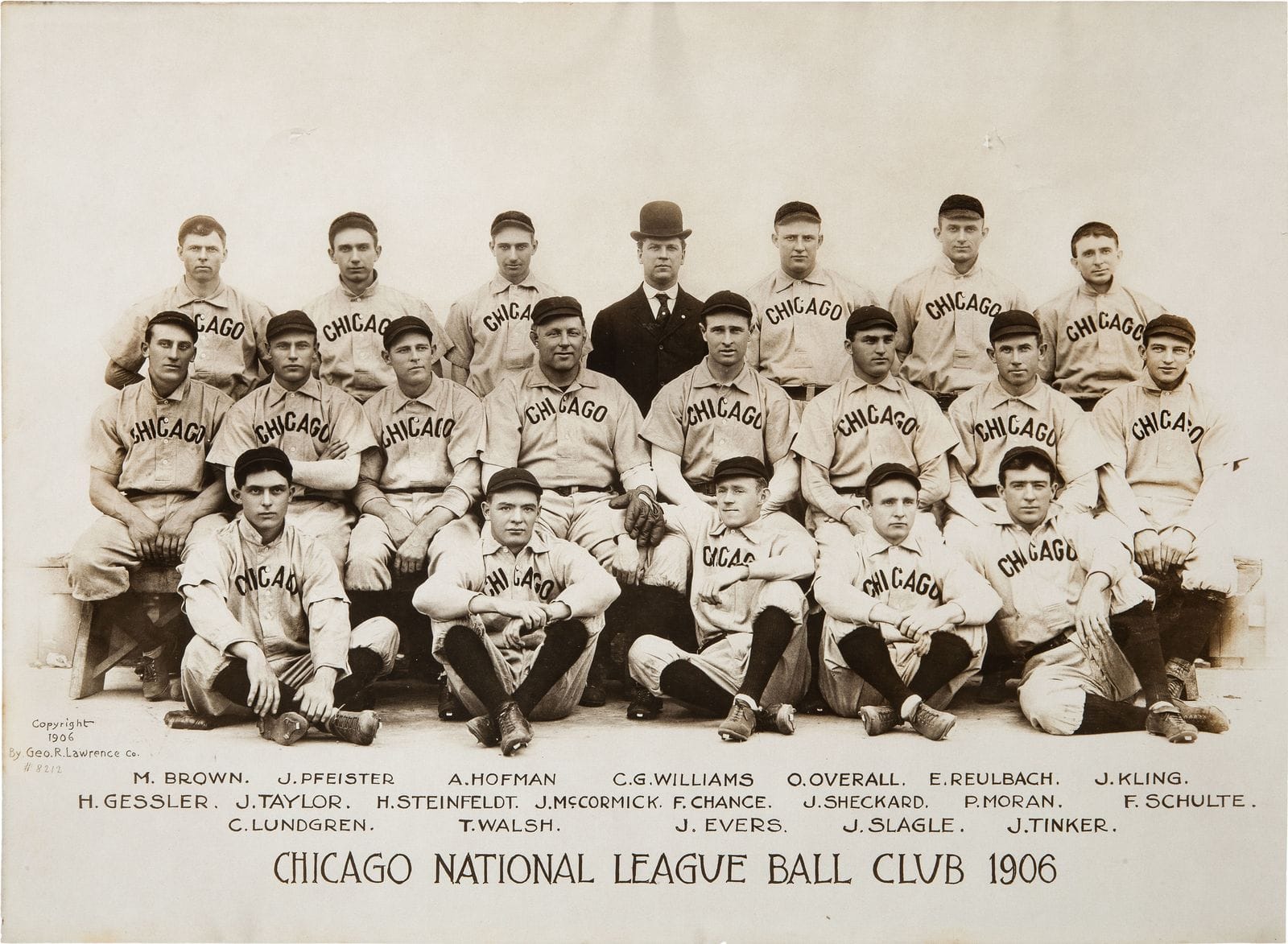 The 1906 Chicago National League club in CHICAGO jerseys, with Tinker, Evers and Chance