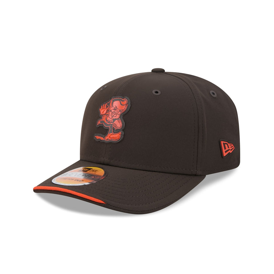 Cleveland Browns 2026 Sideline Historic 9SEVENTY Stretch-Snap throwback hat