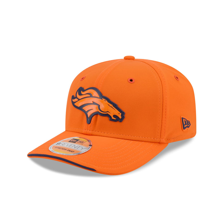 Denver Broncos 2026 Sideline Primary 9SEVENTY Stretch-Snap hat