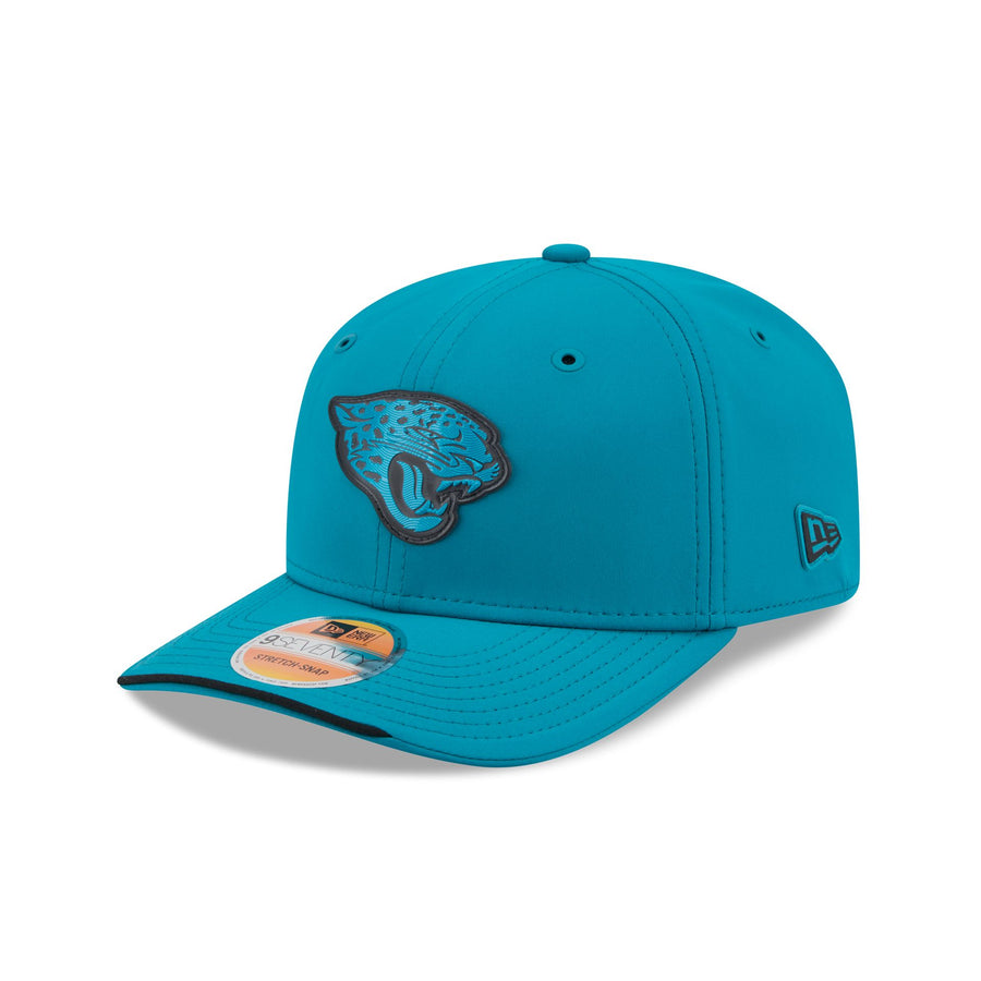 Jacksonville Jaguars 2026 Sideline Primary 9SEVENTY Stretch-Snap hat