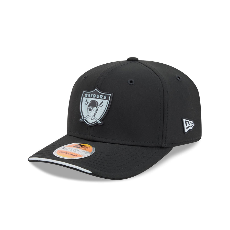 Las Vegas Raiders 2026 Sideline Historic 9SEVENTY Stretch-Snap throwback hat