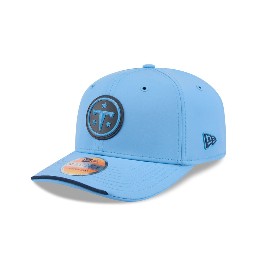 Tennessee Titans 2026 Sideline Primary 9SEVENTY Stretch-Snap hat