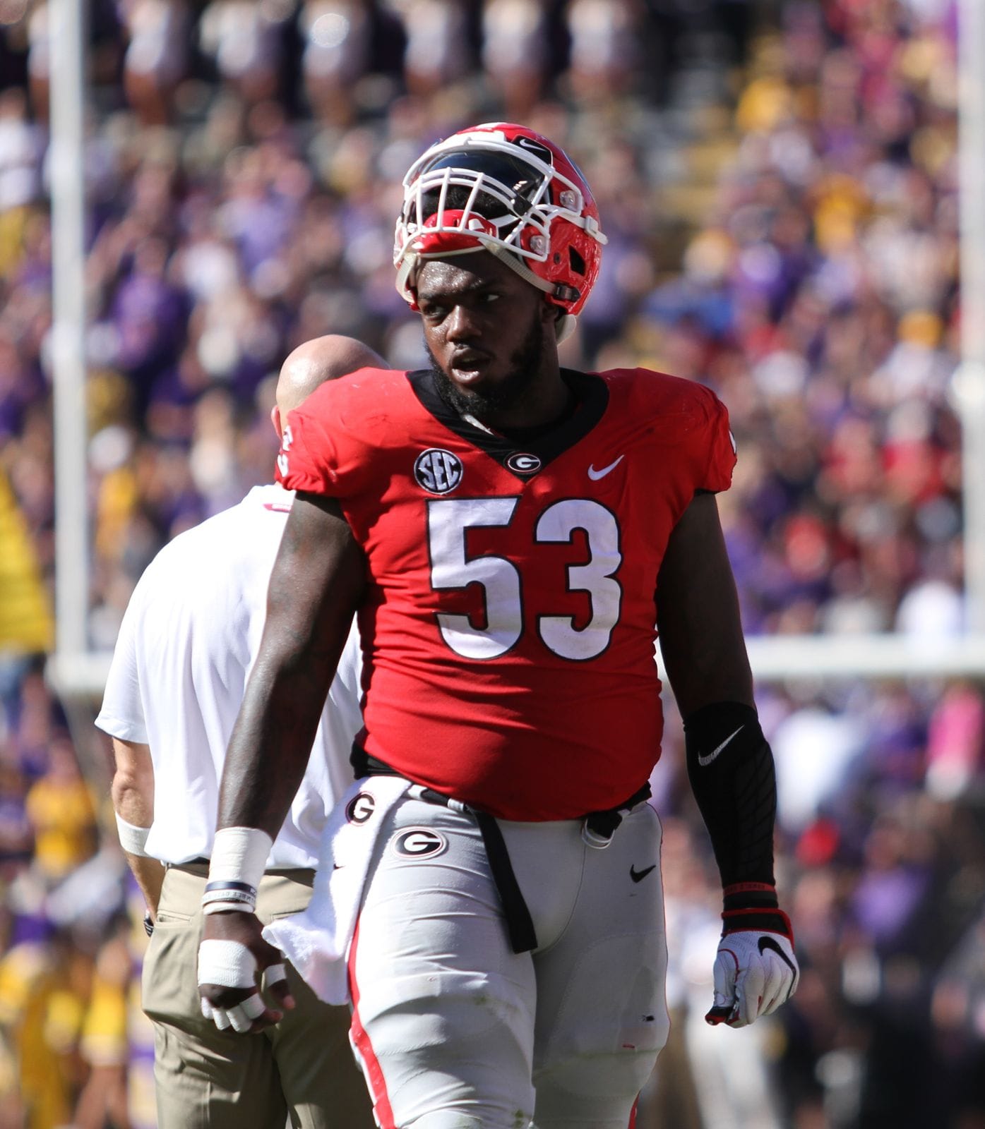 Georgia center Lamont Gaillard in the red home jersey and red helmet with the black and white oval G logo, at LSU in October 2018