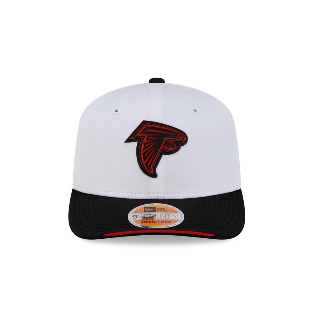 Atlanta Falcons 2026 Sideline White 9SEVENTY Stretch-Snap hat