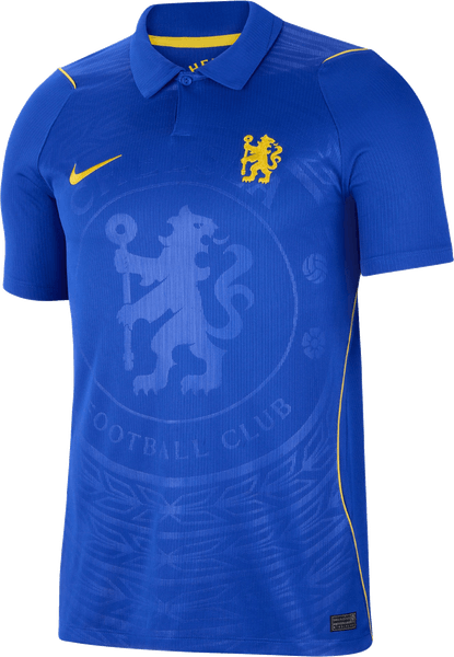 Chelsea 2026/27 royal blue home shirt with the gold rampant lion crest, worn at the Emirates against Arsenal on September 6 2026