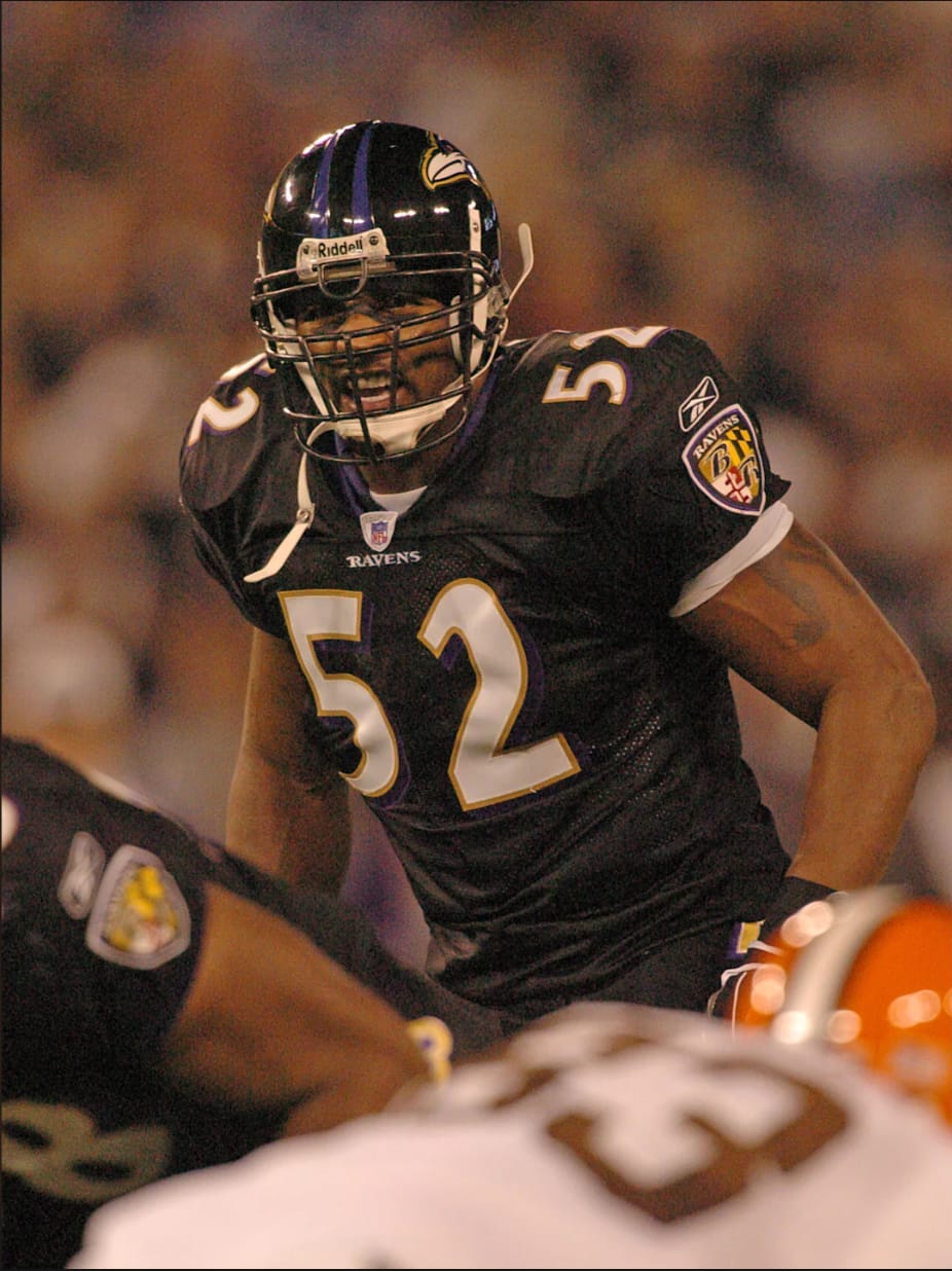 Baltimore Ravens 2004 black alternate uniform Ray Lewis