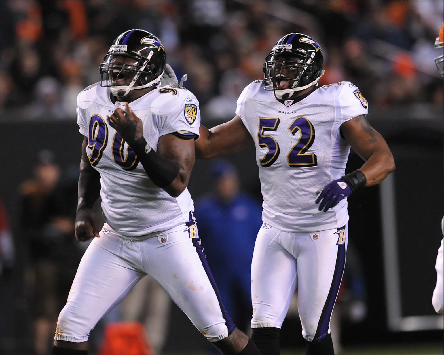 Baltimore Ravens 2009 all-white uniform Ray Lewis