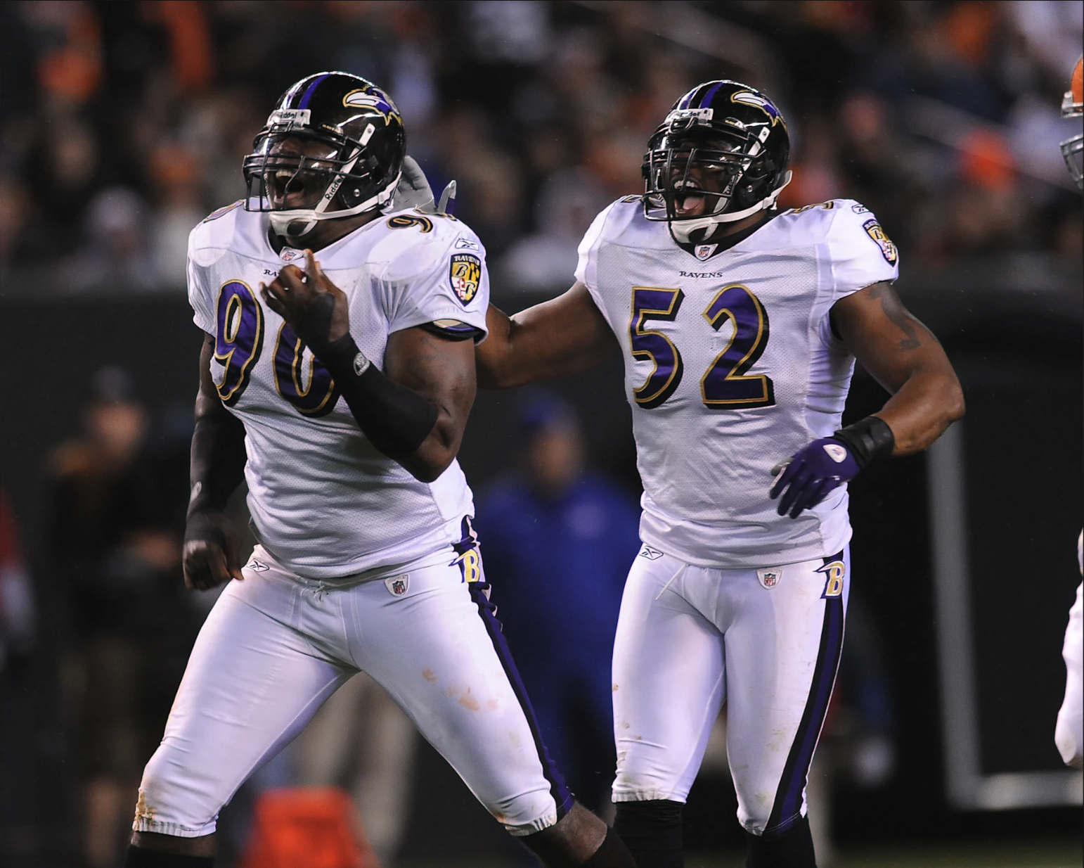 Baltimore Ravens 2009 all-white uniform Ray Lewis