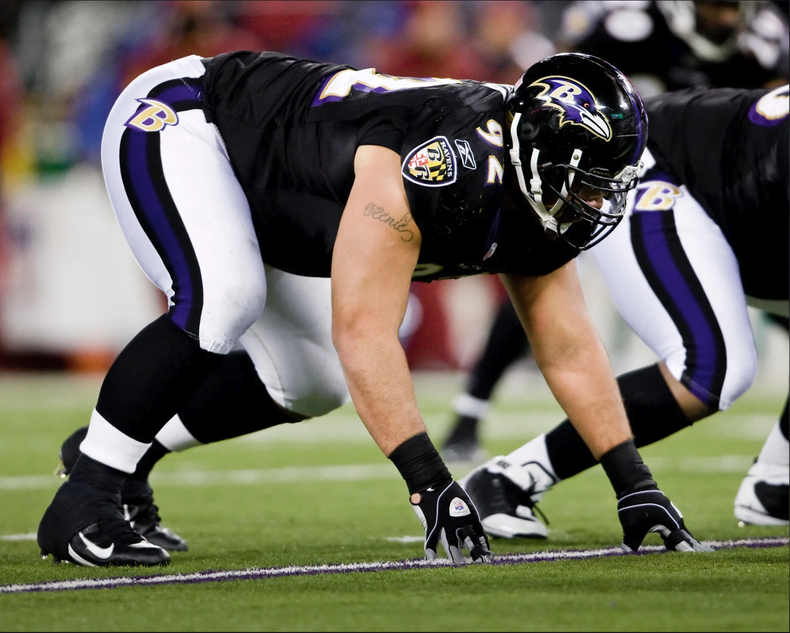Baltimore Ravens 2008 black jersey white pants combination